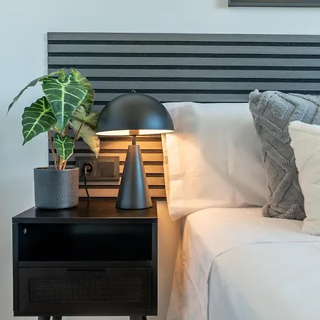 Xpce Urban 14 Skyline - Parking Free Apartment *