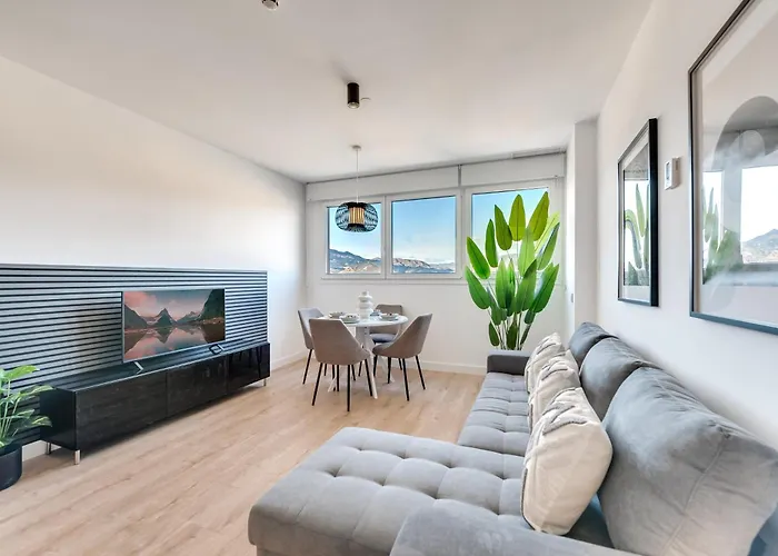 Xpce Urban 14 Skyline - Parking Free Apartment Málaga