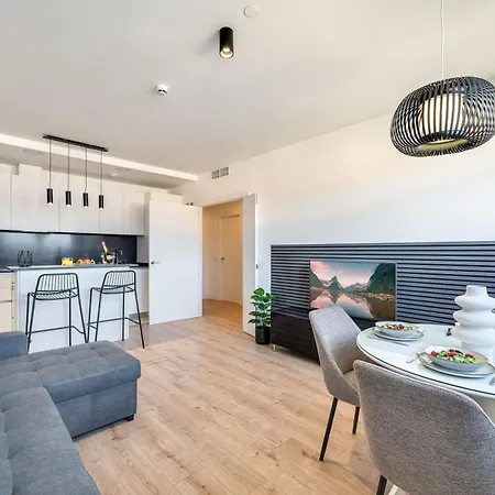 Apartamento Xpce Urban 14 Skyline - Parking Free Málaga